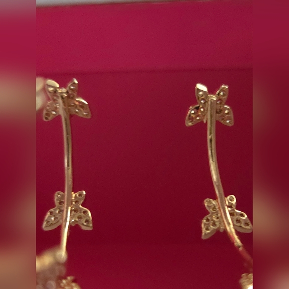 SOLD - NEW Gold 1.24" D. Butterfly Hoop Earrings CZ Pavé Dainty - Picture 5 of 9